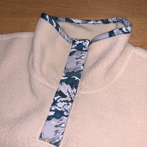 NWT The North Face Liberty Quarter Snap Pullover - Picture 4 of 11